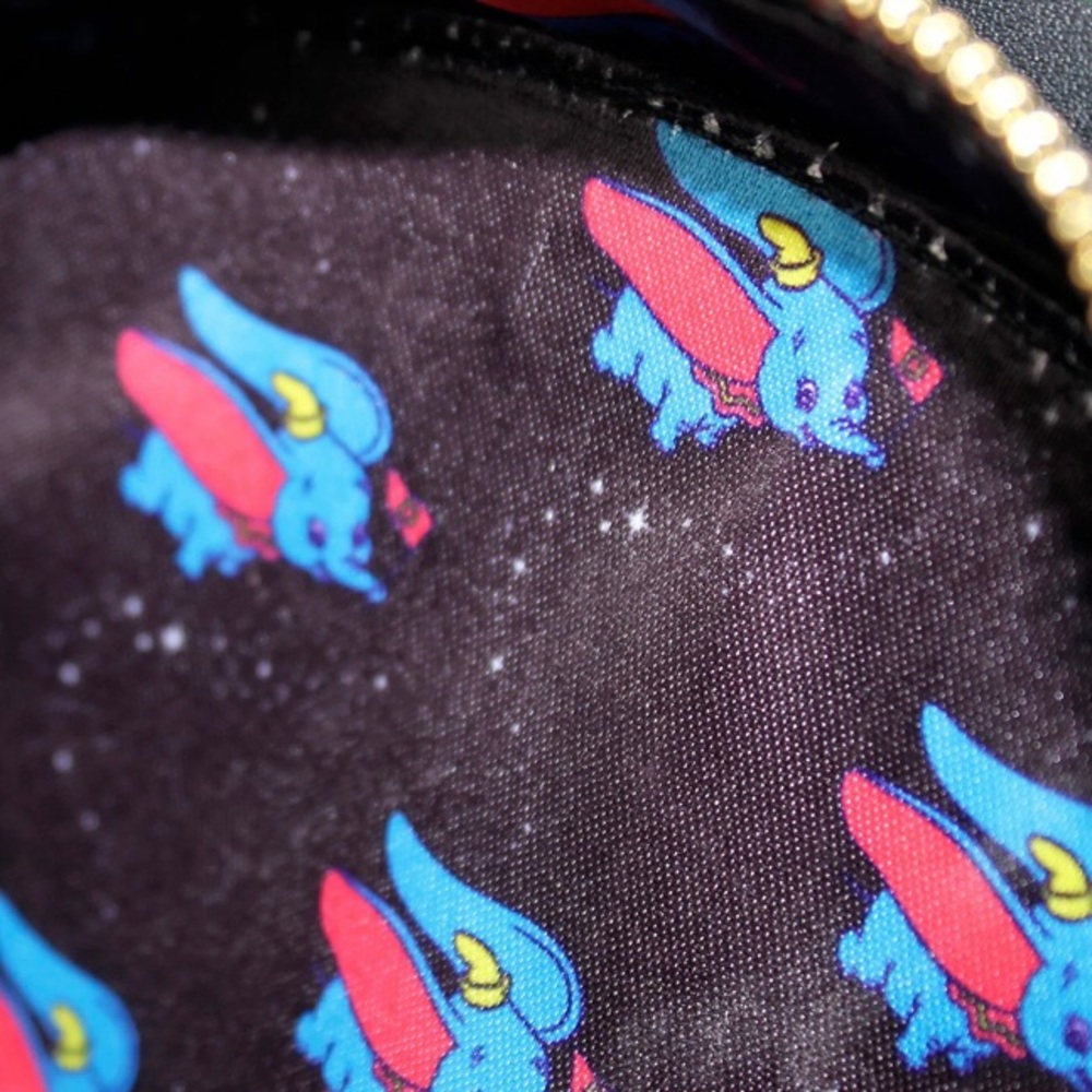 Retro Dumbo Crossbody Purse - Picture 5 of 6